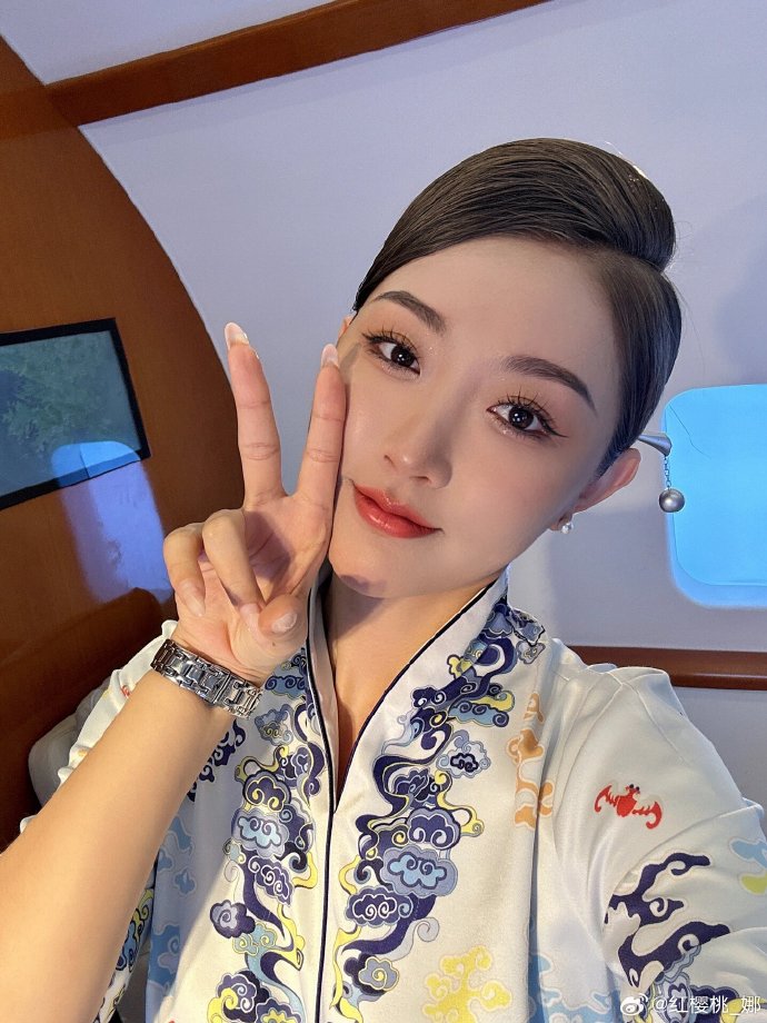 你好李焕英 封面